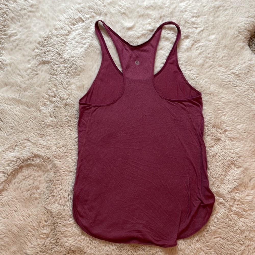 Lululemon Athletic tank‎ - Picture 2 of 3